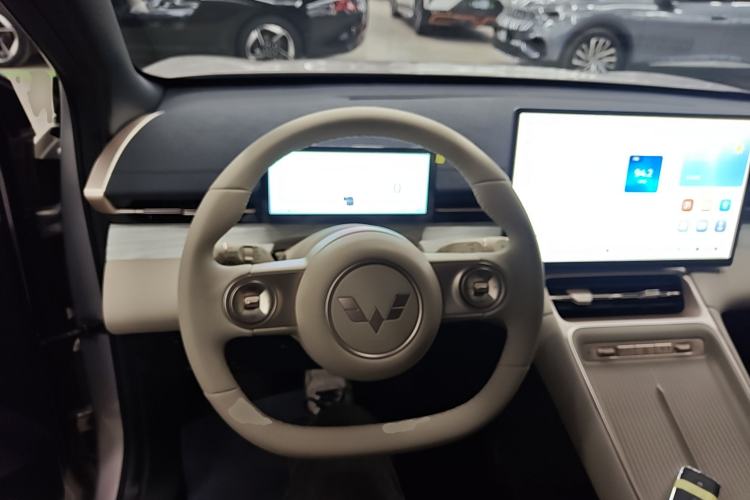 Used Wuling Xingguang S 2024 130 km Flagship Version