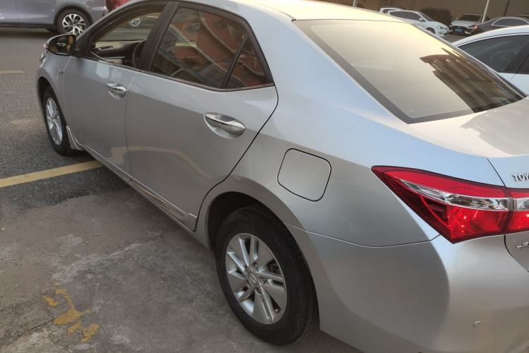 Used Toyota Corolla 2014 1.6L CVT GL-i
