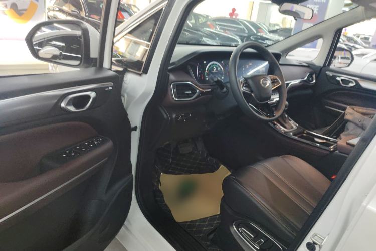 Used GAC Trumpchi M6 2023 PRO 270T DCT Luxury Edition
