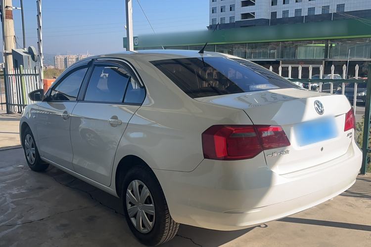 Used Volkswagen Jetta 2015 Value Edition 1.6L Automatic Fashion Version
