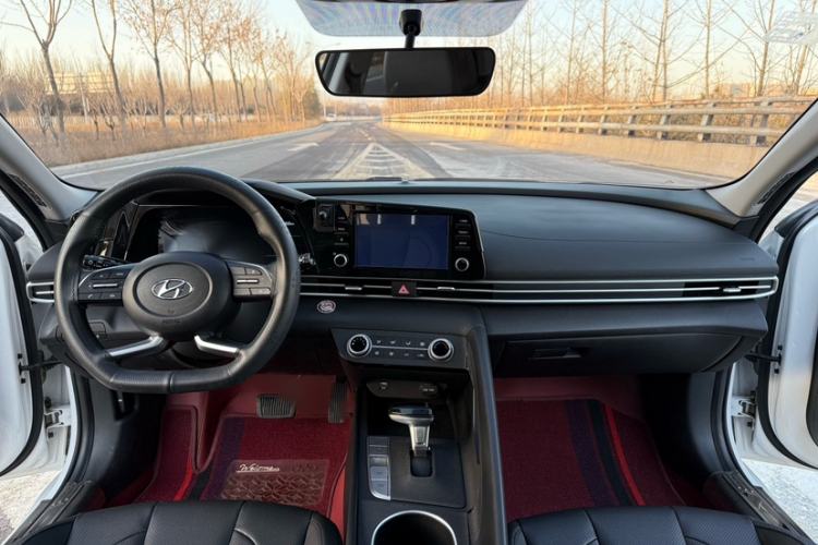 Used Hyundai Elantra 2022 1.5L CVT GLX Elite Edition
