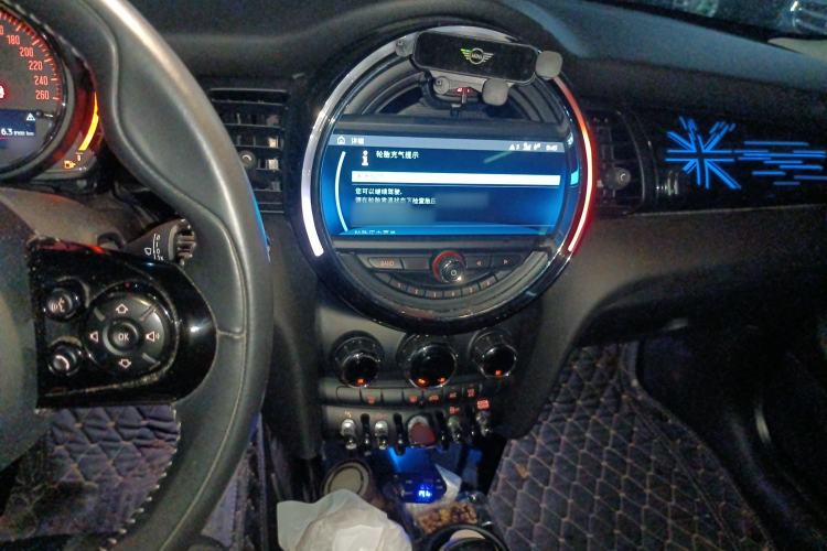 Used  MINI 2020 1.5T COOPER Classic Edition
