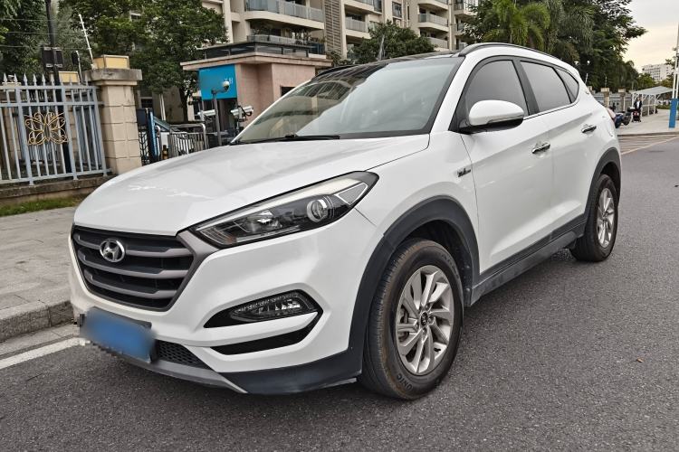 Used Hyundai Tucson 2018 1.6T Dual-Clutch Two-Wheel Drive 15th Anniversary Special Edition
