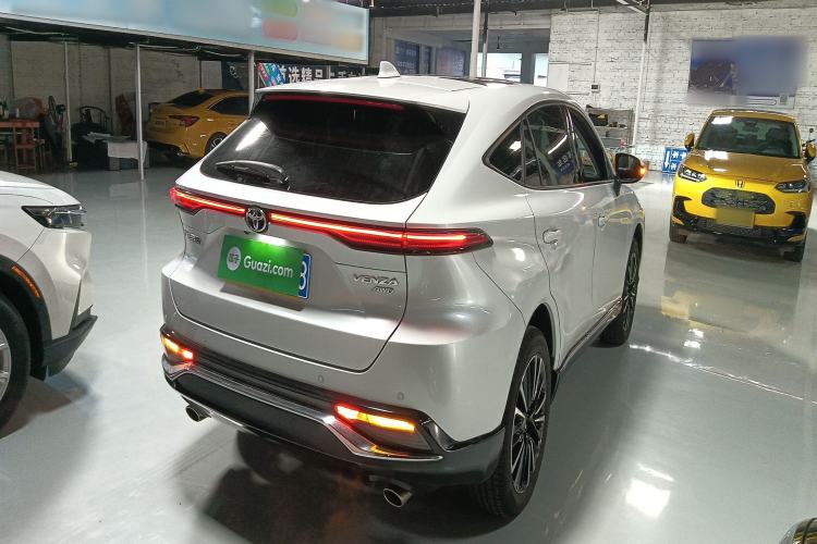 Used Toyota Venza 2022 2.0L CVT Two-Wheel Drive Prestige Edition
