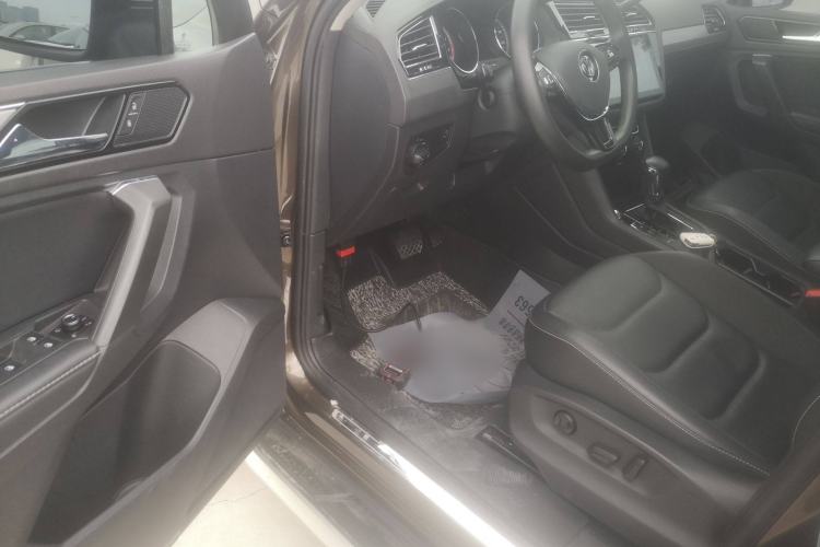 Used Volkswagen Tiguan L 2018 330TSI Automatic Two-Wheel Drive Luxury Edition
