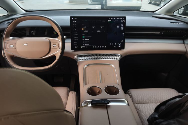 Used XPeng X9 2025 740 Ultra-Long Range Max
