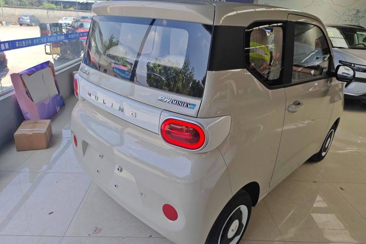 Used Wuling Hongguang MINIEV 2024 3rd Generation 215km Youth Edition
