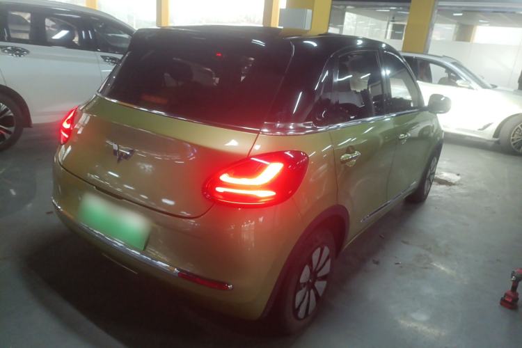 Used Wuling Bingo 2023 333 km Lingxi Connected Version
