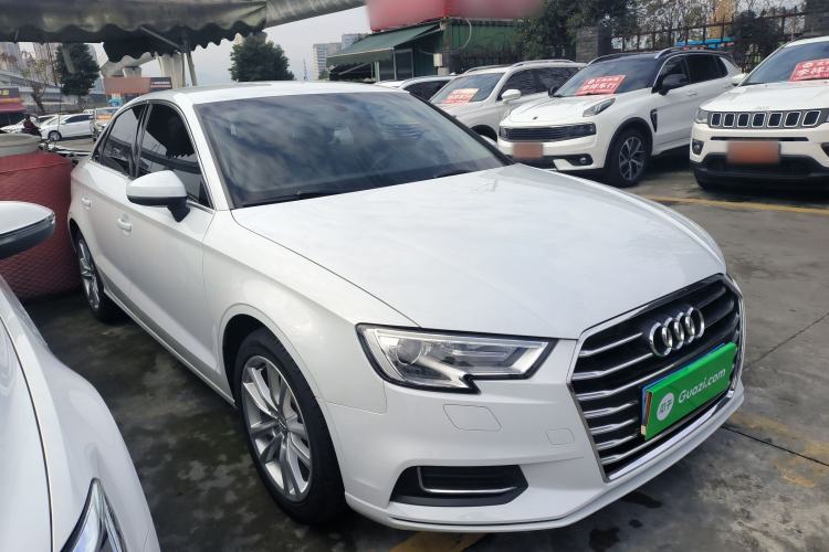 Used Audi A3 2019 Limousine 35 TFSI Ambition China V
