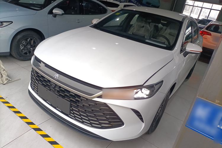 Used BYD Qin PLUS 2025 DM-i Smart Drive 55KM Leading Model