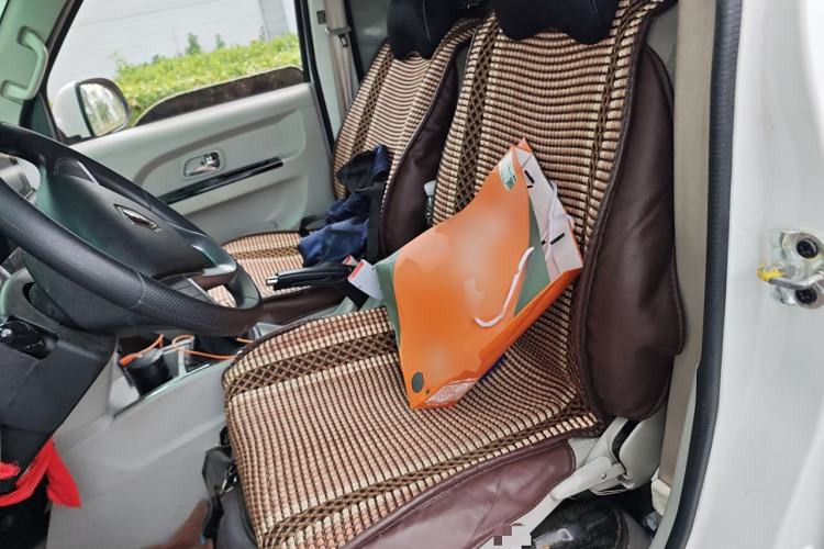 Used Jinbei New Hiace S 2022 1.5L Wealth Edition Air-Conditioner-Free Truck China VI Standard SWC15M
