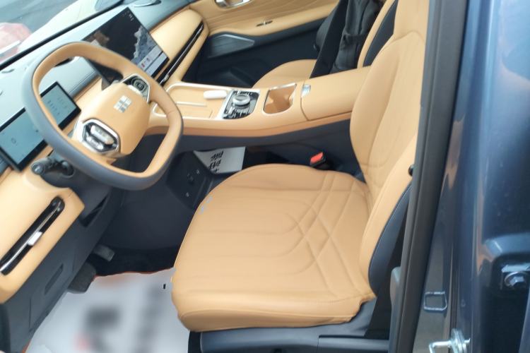 Used Geely Galaxy Galaxy Xingjian 7 EM-i 2025 120km Flagship Edition
