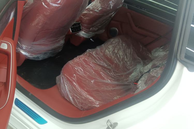 Used Hima Luxeed S7 2024 Pro Model
