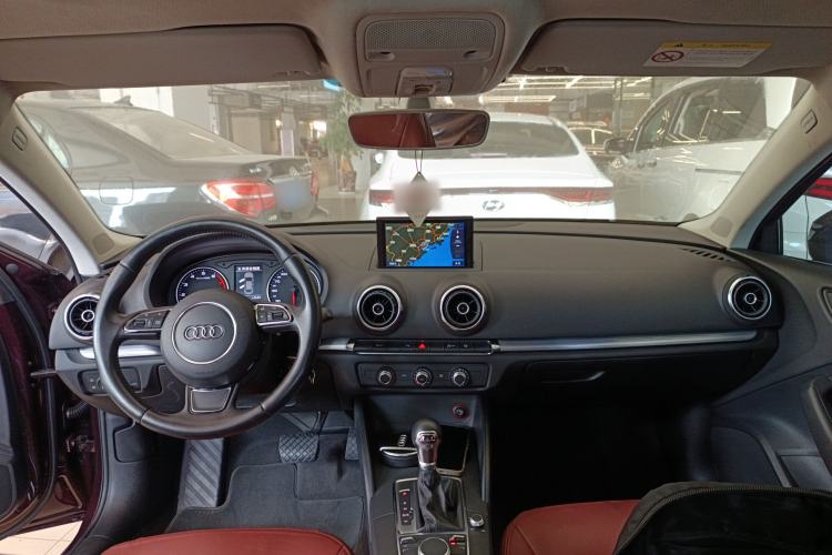 Used Audi A3 2016 Limousine 35 TFSI Prestige Edition
