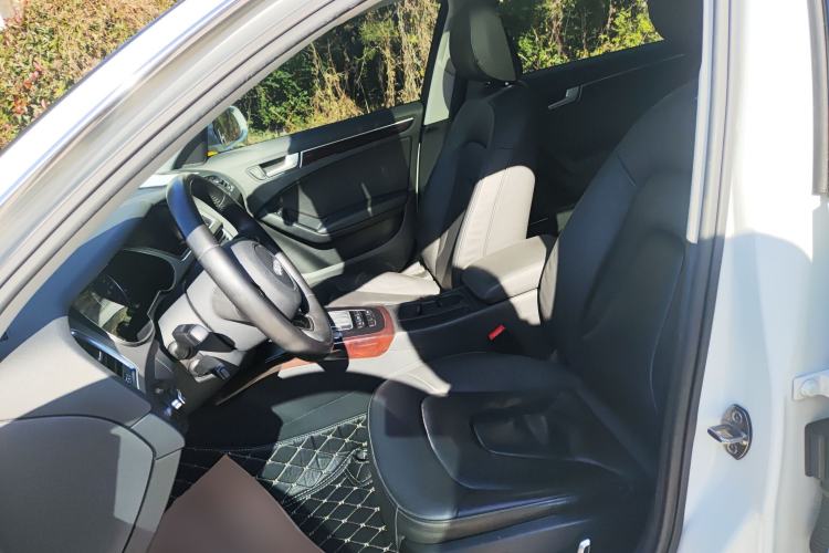 Used Audi A4L 2016 35 TFSI Automatic Comfort Model
