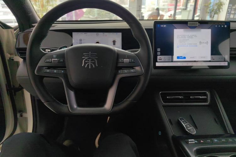 Used BYD Qin L 2025 EV 545KM Beyond Version
