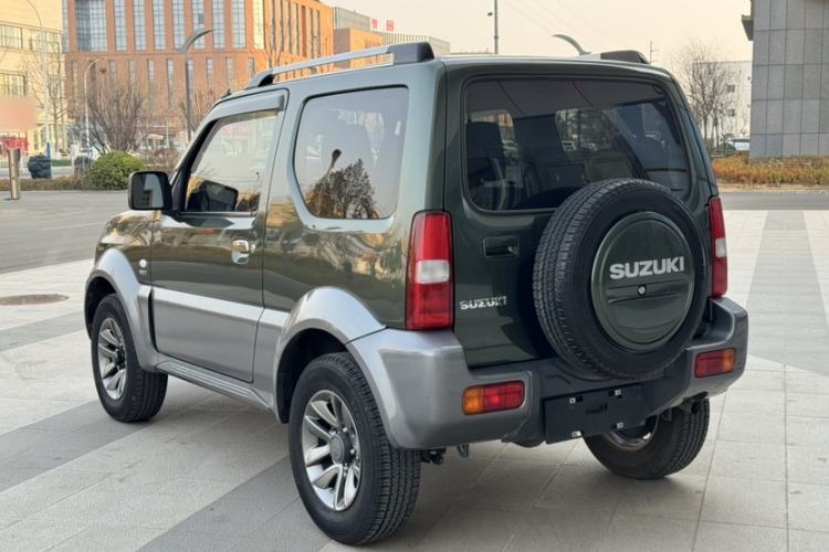 Used Suzuki Jimny 2015 1.3 AT Mode3 Navigation Edition