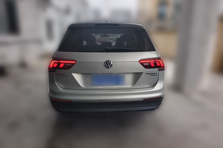 Used Volkswagen Tiguan L 2017 330TSI Automatic Two-Wheel Drive Luxury Edition