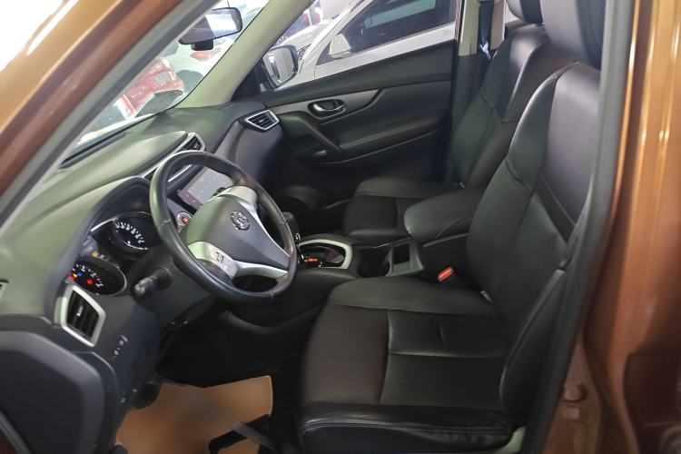 Used Nissan X-Trail 2014 2.0L CVT Comfort Edition 2WD
