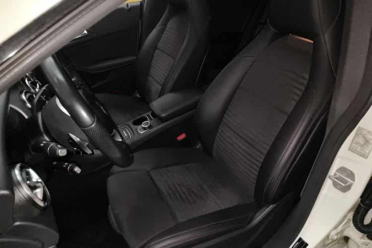 Used Mercedes-Benz CLA 2017 Refreshed CLA 220 4MATIC
