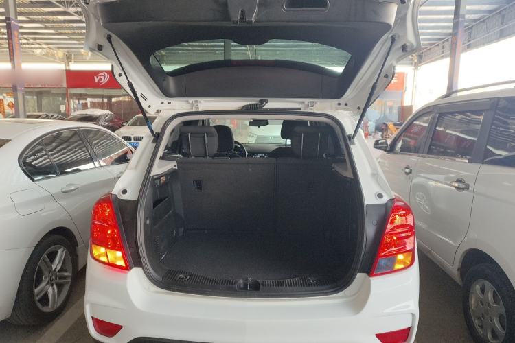 Used Chevrolet Trax 2018 330T Automatic Two-Wheel Drive Elite Model
