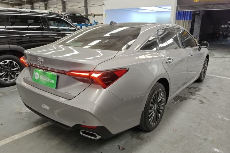 Used Toyota Avalon 2019 2.0L XLE Premium Edition China VI
