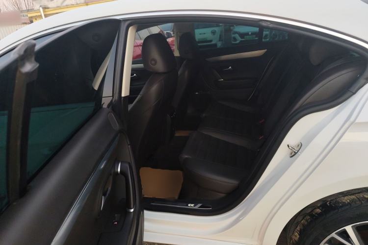 Used Volkswagen FAW-Volkswagen CC 2015 2.0 TSI Ultimate Model
