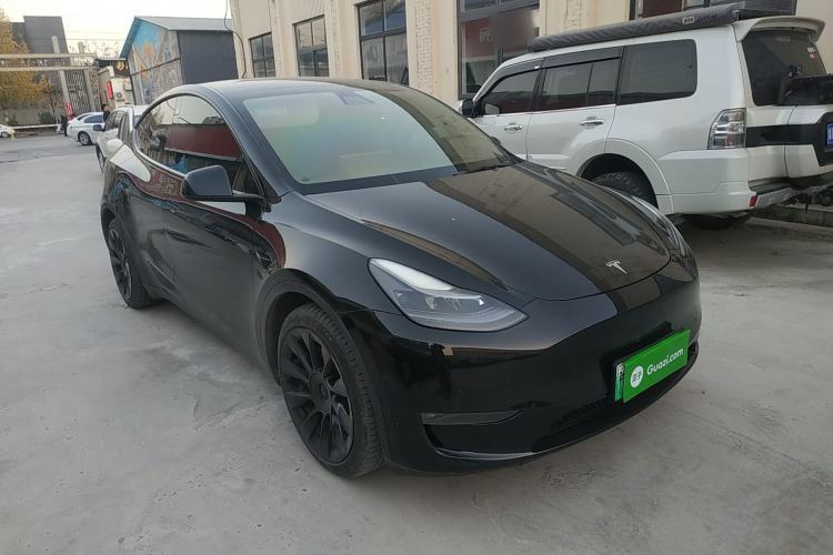 Used Tesla Model Y 2021 Long-Range All-Wheel-Drive Version 3D7
