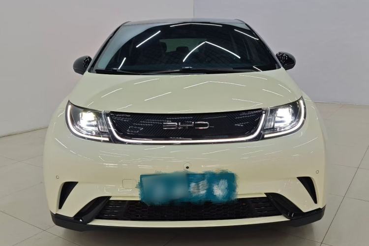 Used BYD Dolphin 2023 420 km Fashion Edition

