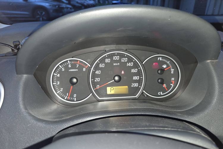 Used Suzuki Swift 2013 1.5L Automatic Standard Edition
