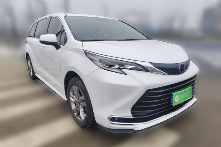 Used Toyota Sienna 2024 2.5L Hybrid Comfort Edition