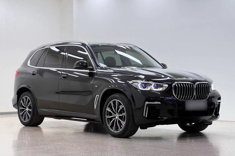 Used BMW X5 2022 Restyled xDrive 30Li Luxury Version M Sport Package