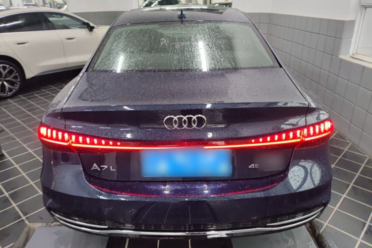 Used Audi A7L 2024 45 TFSI quattro Luxury Edition
