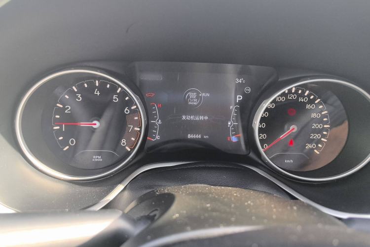 Used  Compass 2017 200T Automatic Family Edition
