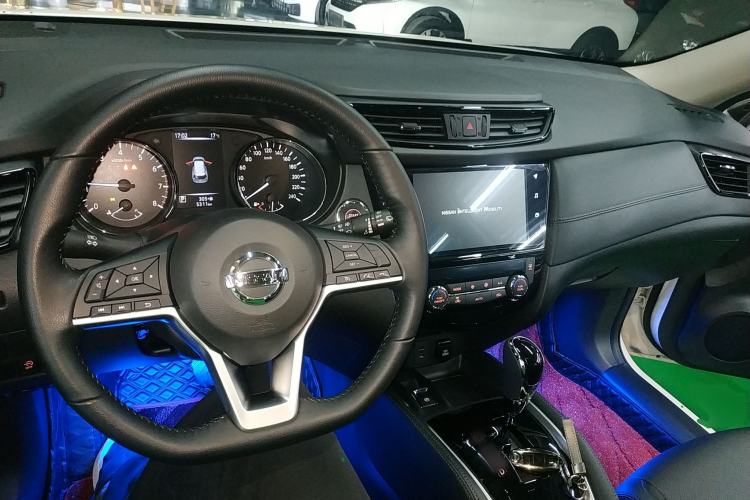 Used Nissan X-Trail 2023 Classic 2.0L Two-Wheel Drive Smart Connect & Comfort Edition
