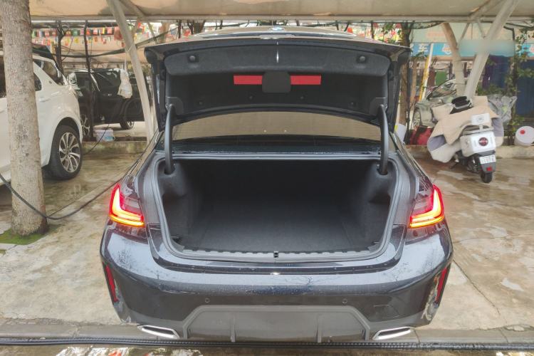 Used BMW 3 Series 2024 325i M Sport Package
