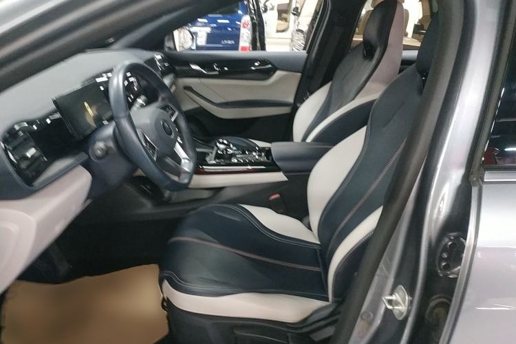 Used BYD Qin PLUS 2023 Champion Edition DM-i 55KM Leading Model
