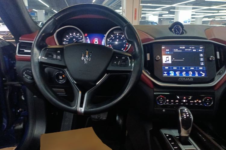 Used Maserati Ghibli 2014 3.0T Standard Edition
