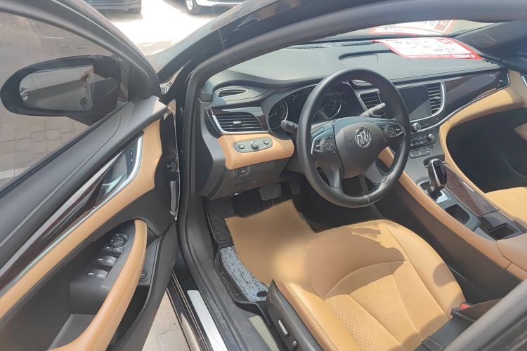 Used Buick LaCrosse 2018 28T Elite Edition
