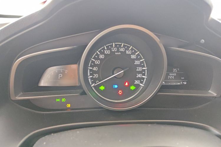 Used Mazda Mazda 3 Axela 2017 Sedan 1.5L Automatic Luxury Model Emission Standard China V
