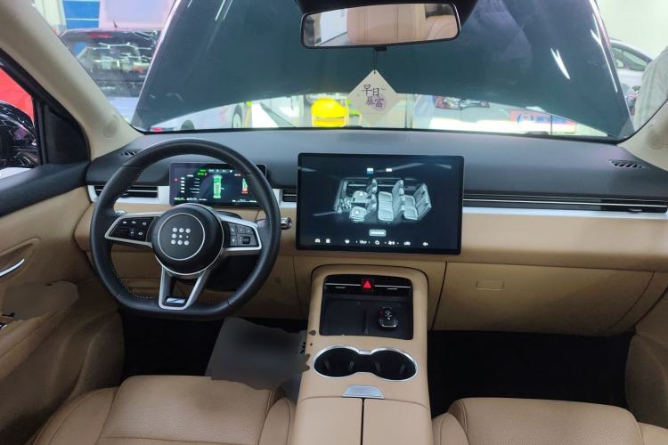 Used  E5 PLUS 2025 120km Standard Travel Custom Edition 7 Seats
