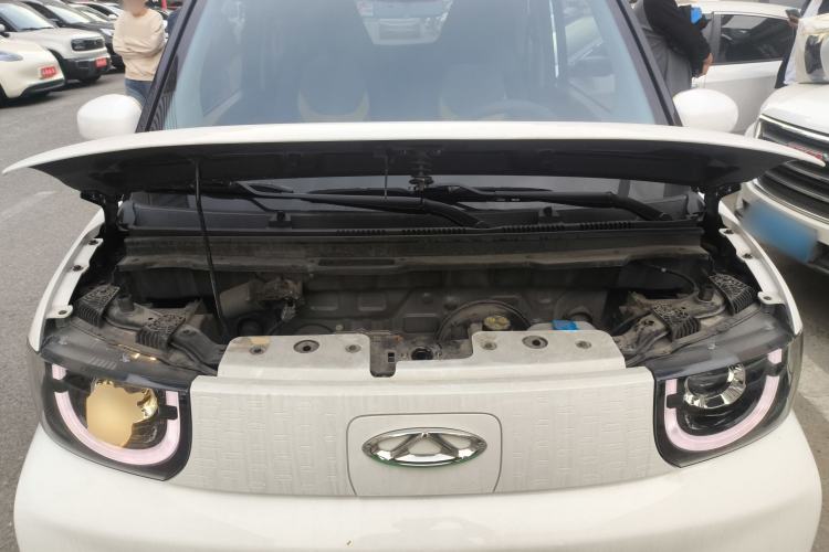 Used Chery QQ Ice Cream 2022 170km Sundae Phosphate Lithium-Ion
