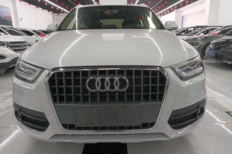 Used Audi Q3 2015 35 TFSI Comfort Model

