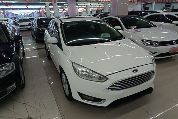 Used Ford Focus 2015 Sedan 1.6L Automatic Trend Model

