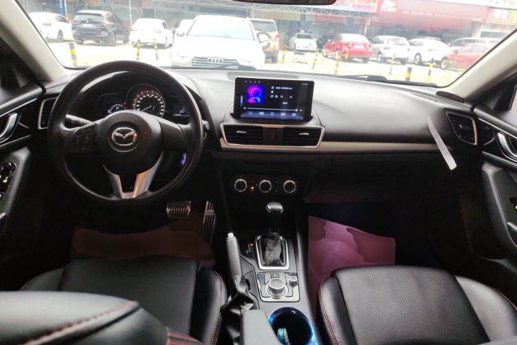 Used Mazda Mazda 3 Axela 2016 Sedan 1.5L Automatic Comfort Model
