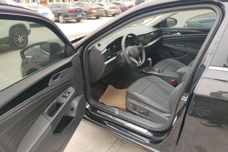 Used Volkswagen Passat 2024 330TSI Elite Edition
