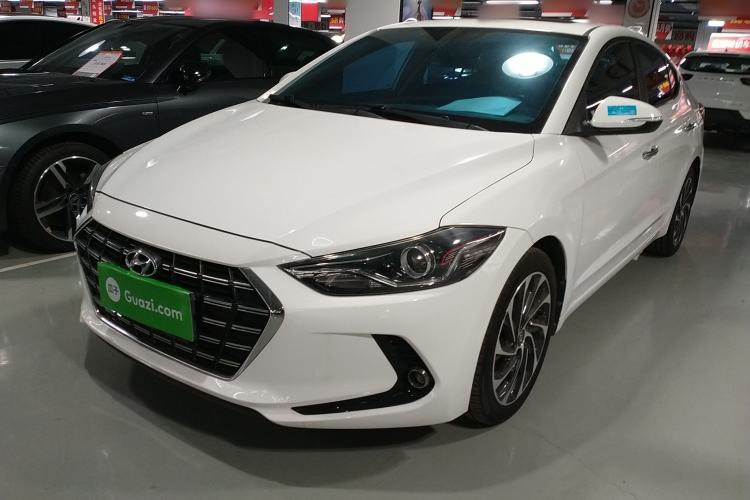 Used Hyundai Elantra 2019 1.4T Dual-Clutch Xuan Dong · Dynamic Model

