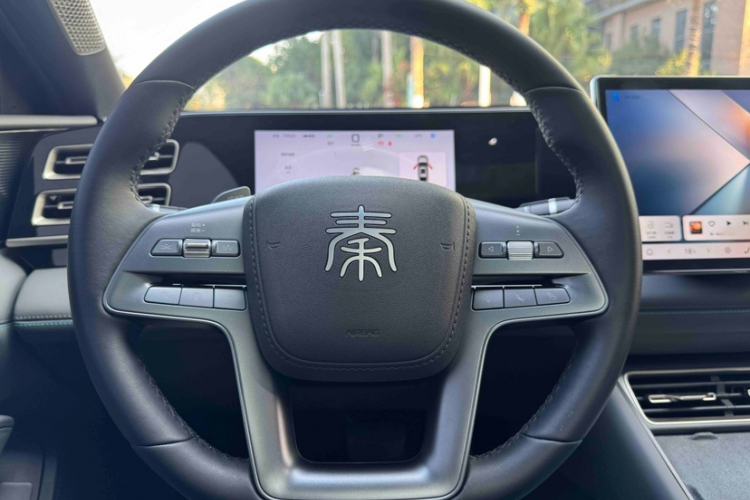 Used BYD Qin L 2025 DM-i Smart Drive 120KM Superior Model