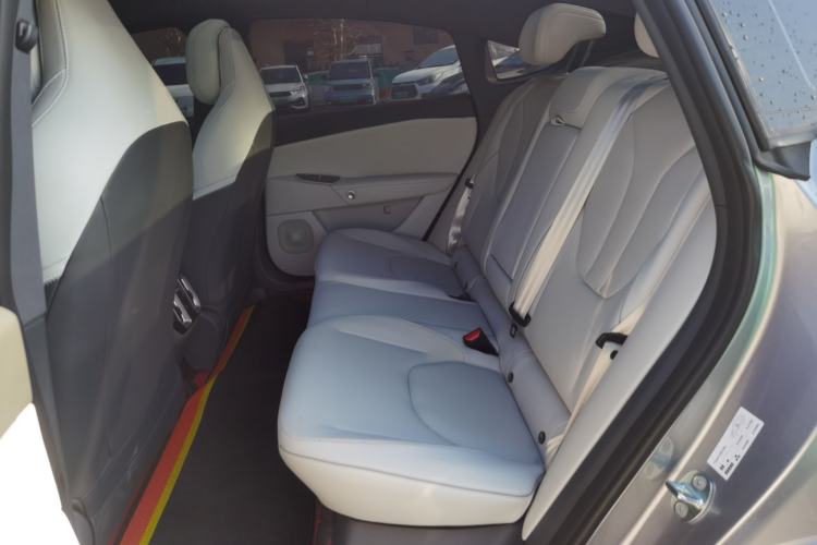 Used ARCFOX Alpha S5 
