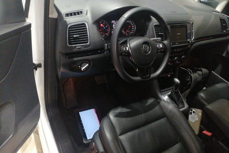 Used Volkswagen Sharan 2016 380TSI Luxury 7-Seater
